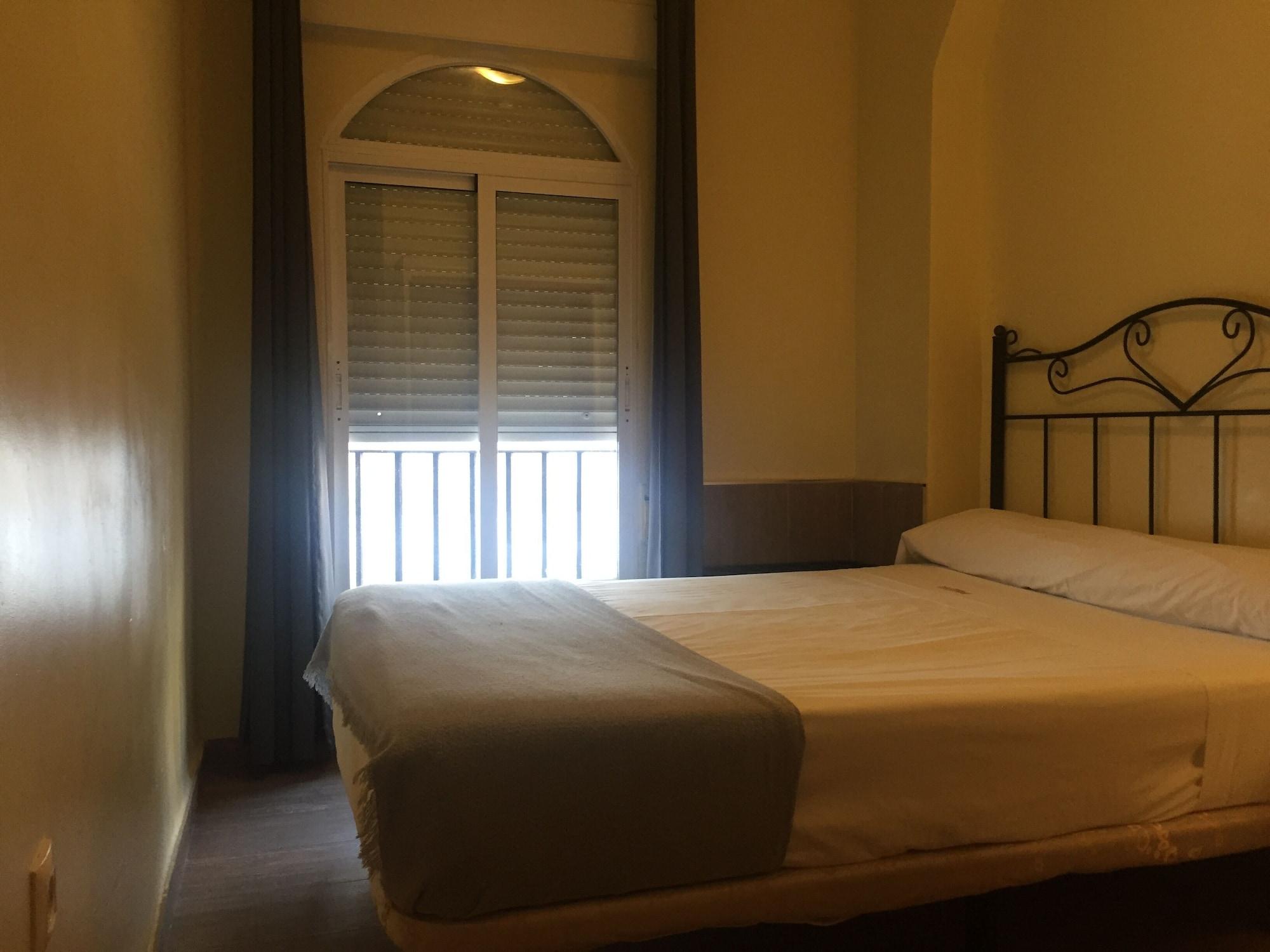 Hospederia Luis De Gongora Hotel Кордоба Екстериор снимка